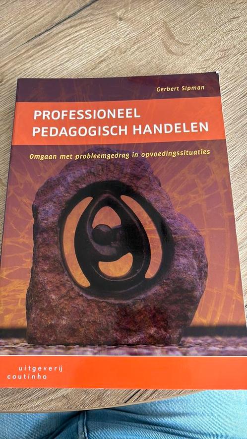 Gerbert Sipman - Professioneel pedagogisch handelen, Boeken, Wetenschap, Zo goed als nieuw, Sociale wetenschap, Ophalen of Verzenden