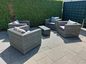Loungeset 4 persoons inclusief kussens   bezorging mogelijk! beschikbaar voor biedingen