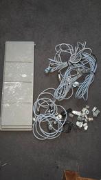 Duiven Tauris. antenne/kabels/Stekker, Geslacht onbekend, Overige soorten