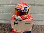 Max verstappen helm 1:2 seizoen 2023, Verzamelen, Automerken, Motoren en Formule 1, Ophalen of Verzenden, Zo goed als nieuw, Formule 1