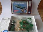 Aochima / AIP Thunderbirds TB2 in Doos.  Japan, uit 2019, Ophalen of Verzenden, Zo goed als nieuw, Tv, Beeldje, Replica of Model