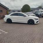 Mercedes-Benz CLA-klasse 180 AMG Night Edition Plus NAP, Auto's, Mercedes-Benz, Gebruikt, Euro 6, 4 cilinders, 715 kg