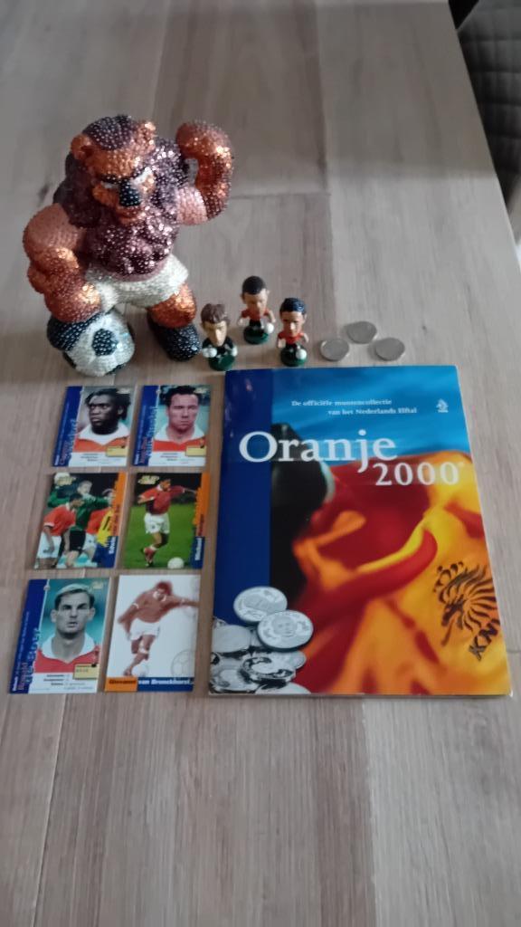 Nederlands elftal   Oranje 2000   voetbal, Verzamelen, Sportartikelen en Voetbal, Zo goed als nieuw, Overige binnenlandse clubs