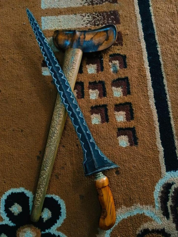 Antieke Keris Tilam Uph Pamor Dadung Muntir Wengkon SVC94, Antiek en Kunst, Kunst | Niet-Westerse kunst, Verzenden