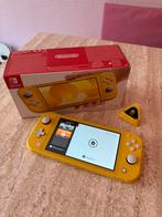 Nintendo Switch Lite Geel + 2 Games, Online, Overige genres, 1 speler, Ophalen of Verzenden