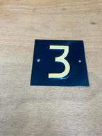 Vintage metalen huisnummer 3, Ophalen of Verzenden, Zo goed als nieuw, IJzer