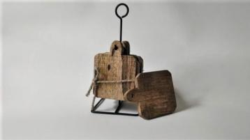 Onderzetters met houder p/st. beschikbaar voor biedingen