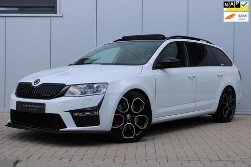 Skoda Octavia Combi 2.0 VRS 230PK CARPLAY I KEYLESS I CANTON, Auto's, Skoda, Bedrijf, Te koop, Octavia, ABS, Airbags, Airconditioning