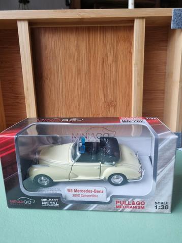 Miniatuur Auto - Mercedes-Benz 300S Convertible beschikbaar voor biedingen