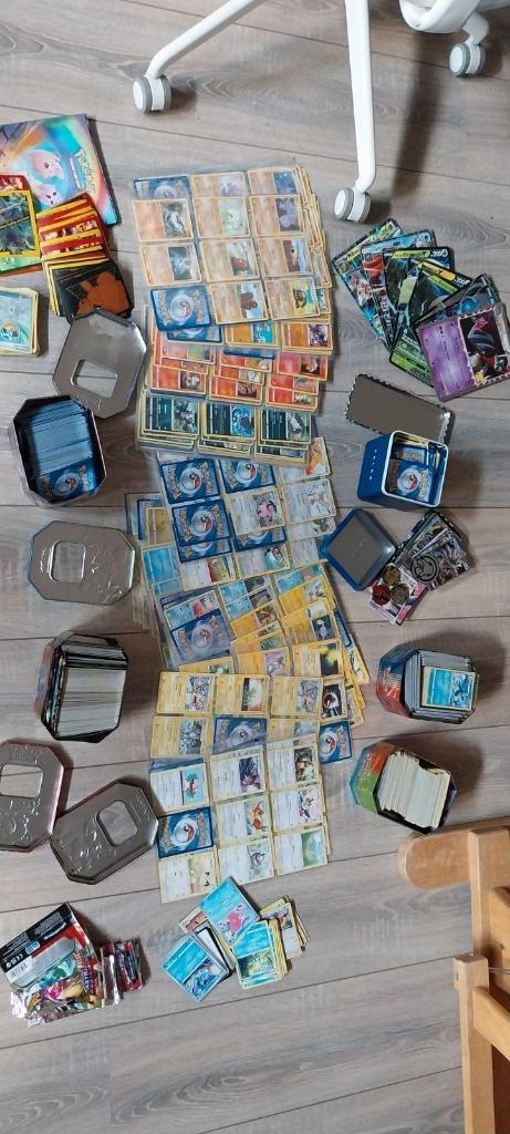 2000+ Pokémon kaarten + GX/VMAX/zeldzaam & accessoires, Hobby en Vrije tijd, Verzamelkaartspellen | Pokémon, Zo goed als nieuw
