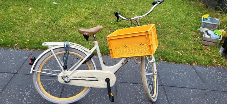 Alpina Meisjesfiets 24 inch, Fietsen en Brommers, Fietsen | Meisjes, Gebruikt, 24 inch, Handrem, Ophalen