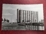 Hoogeveen Torenflat De Arend, Verzamelen, Ansichtkaarten | Nederland, Ophalen of Verzenden, 1940 tot 1960, Drenthe