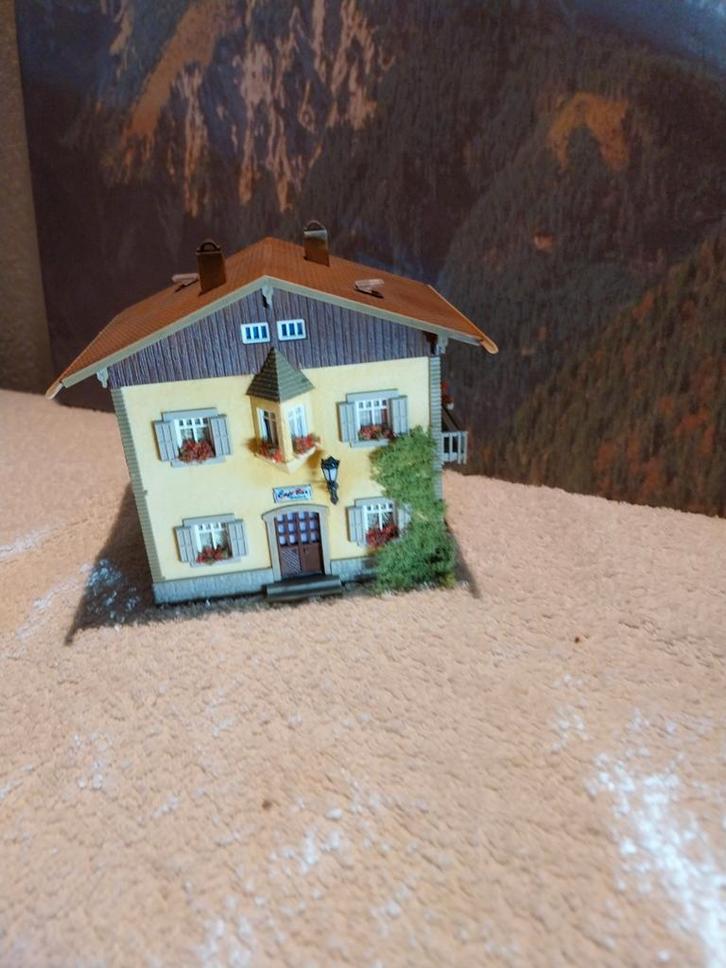 Vollmer,  bar/restaurant., Hobby en Vrije tijd, Modeltreinen | H0, Gebruikt, Brug, Tunnel of Gebouw, Gelijkstroom of Wisselstroom