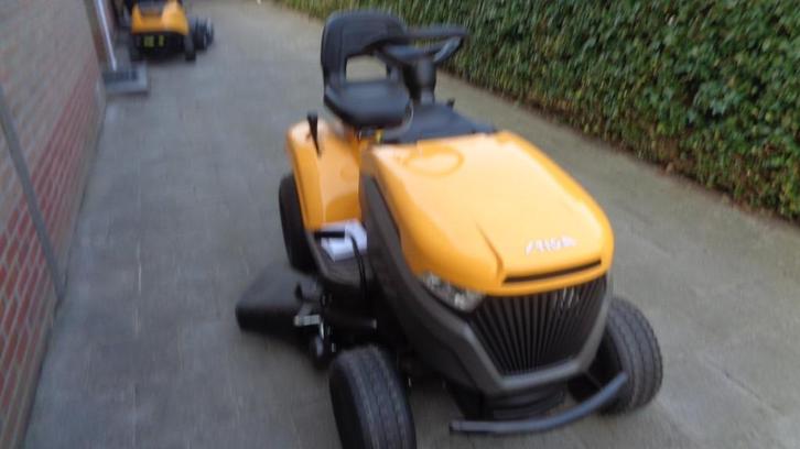 nieuwe stiga tornado stst 98 zitmaaier  zij uitworp, Tuin en Terras, Zitmaaiers, Nieuw, 90 tot 120 cm, Elektrische starter, Versnellingen