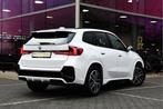 BMW X1 xDrive25e M Sport Automaat / Trekhaak / Sportstoelen, Auto's, BMW, Gebruikt, Wit, Bedrijf, Hybride Elektrisch/Benzine