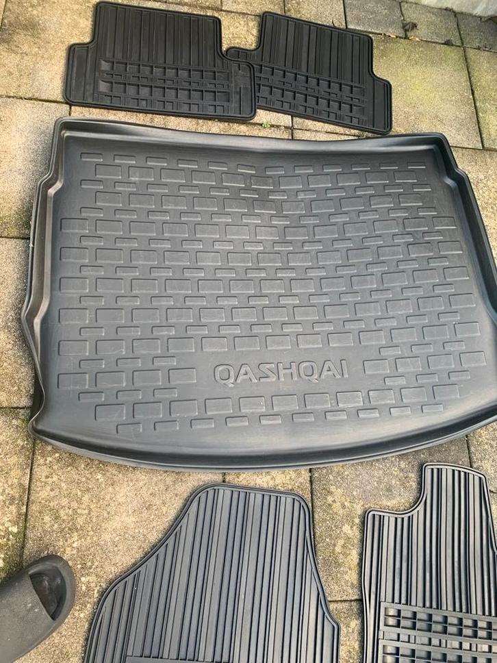 Originele Rubber Mattenset Nissan Qashqai, Auto diversen, Automatten, Gebruikt, Ophalen