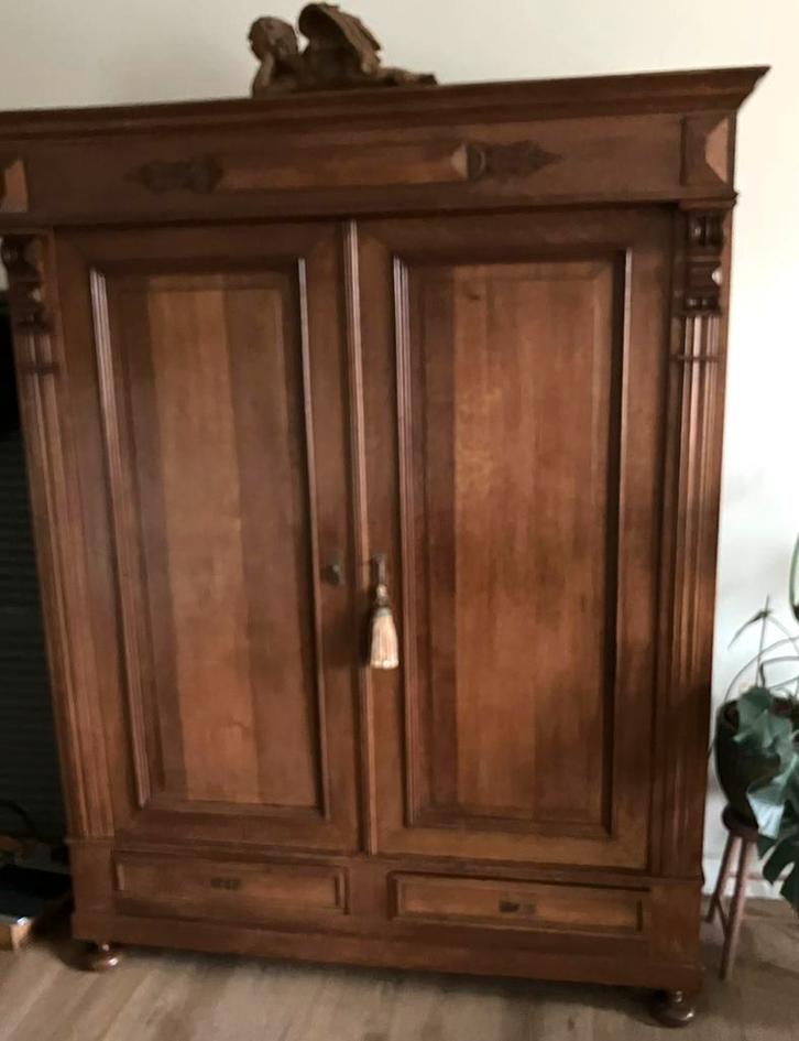 Prachtige oude eiken kast izgst, Antiek en Kunst, Antiek | Meubels | Kasten, Ophalen