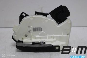 Portierslot linksachter VW Sportsvan 5K4839015Q beschikbaar voor biedingen