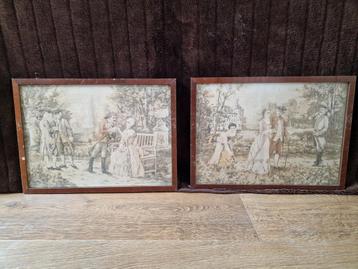 Twee Gobelins in Houten Lijst - 34x46 cm beschikbaar voor biedingen
