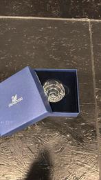Searovski schelp ledengrschenk nieuw, onbeschadigd in doosje, Verzamelen, Swarovski, Ophalen of Verzenden, Nieuw
