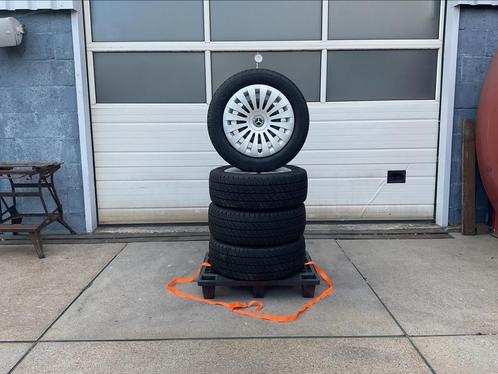 Mercedes  Vito. V - Klasse.  Zomerset.  225 - 55 - 17., Auto-onderdelen, Banden en Velgen, Banden en Velgen, Zomerbanden, 17 inch