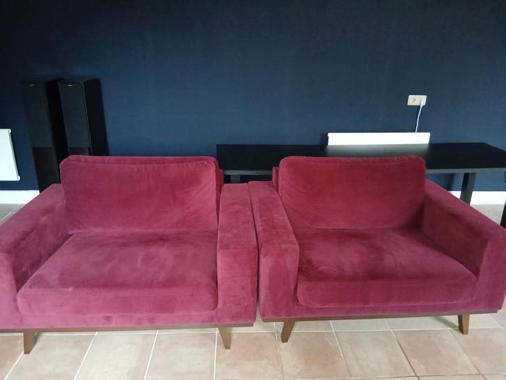 2 Mooie Bordeaux Stoelen  in Nieuwstaat, Huis en Inrichting, Fauteuils, Nieuw, Hout, Stof, Minder dan 50 cm, Minder dan 75 cm
