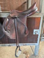 Zadel fleur de lys pompadour, Ophalen, Gebruikt, Springen