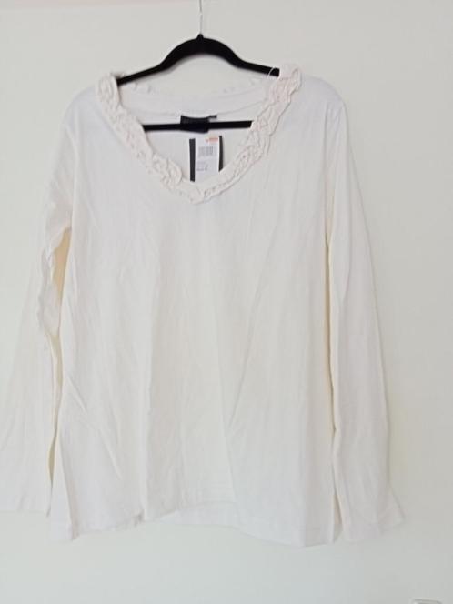 KAST OPRUIMING: prachtig nieuw shirt roomwit maat XL, Kleding | Dames, Truien en Vesten, Nieuw, Wit, Ophalen of Verzenden