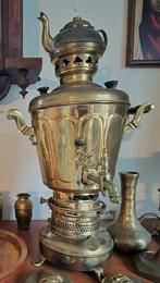 Samovar,  is een Russische waterkoker en thee set, Antiek en Kunst, Antiek | Koper en Brons, Ophalen of Verzenden, Koper