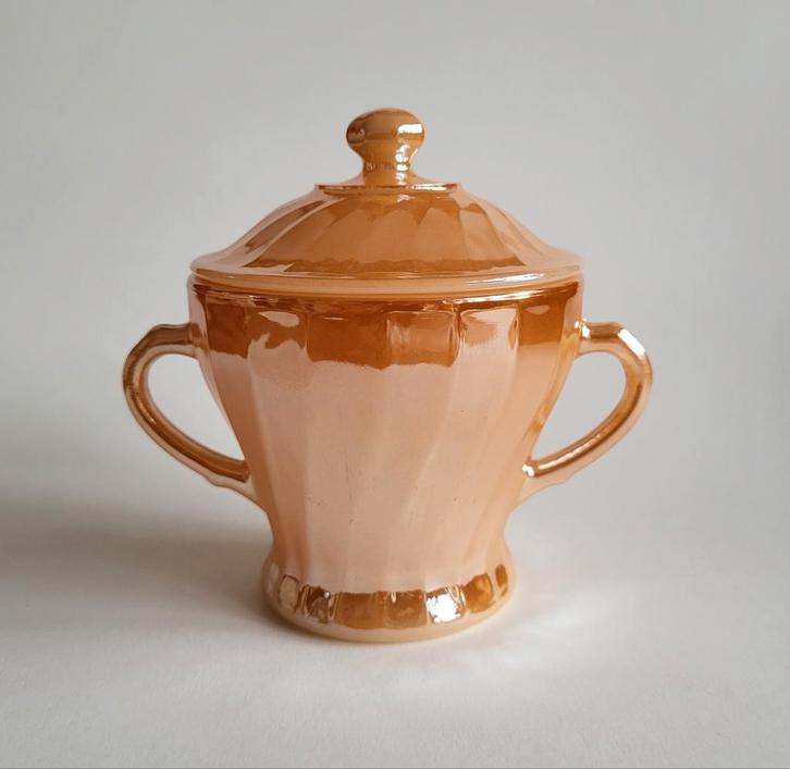 Vintage Anchor Hocking Fire King melk/suikerstel, Huis en Inrichting, Keuken | Servies, Gebruikt, Overige typen, Overige stijlen