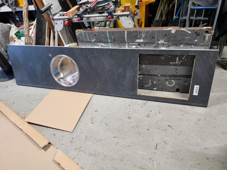 Mooi nieuw Keukenblad met Wastafel, Huis en Inrichting, Badkamer | Complete badkamers, Nieuw, Ophalen