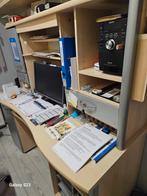 Buro en computer meubel.  Ca. 160 x 150 hoog. Met lade etc, Huis en Inrichting, Kasten | Computermeubels, Ophalen, Zo goed als nieuw