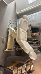 Massage of behandelstoel hydraulisch Cosmetronic, Sport en Fitness, Massageproducten, Ophalen, Gebruikt, Massagetafel