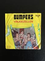 De Bumpers - Vrijgezellen - 1977 - Piraat, Nederlandstalig, Gebruikt, Ophalen of Verzenden, 7 inch
