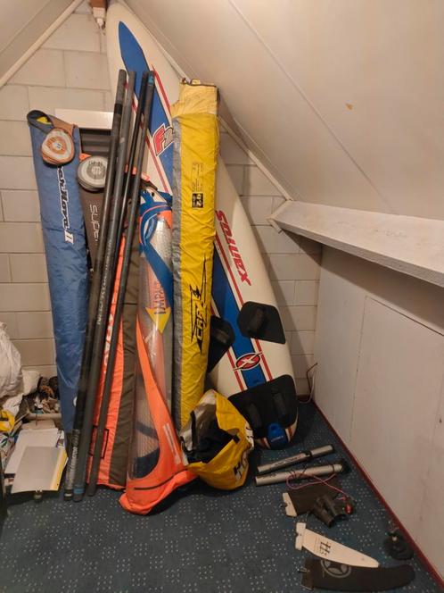 Surfplank F2 Xantos 290 complete surfset, Watersport en Boten, Windsurfen, Gebruikt, Complete set, 250 tot 300 cm, Met vin(nen)