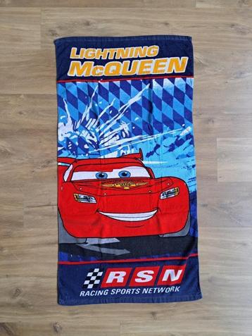 Cars badhanddoek 60x120 beschikbaar voor biedingen