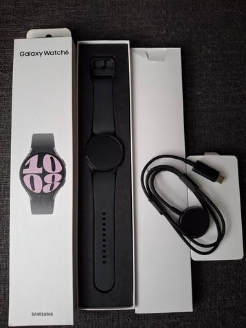 Samsung Galaxy Watch 6 met nieuwe originele oplader. beschikbaar voor biedingen