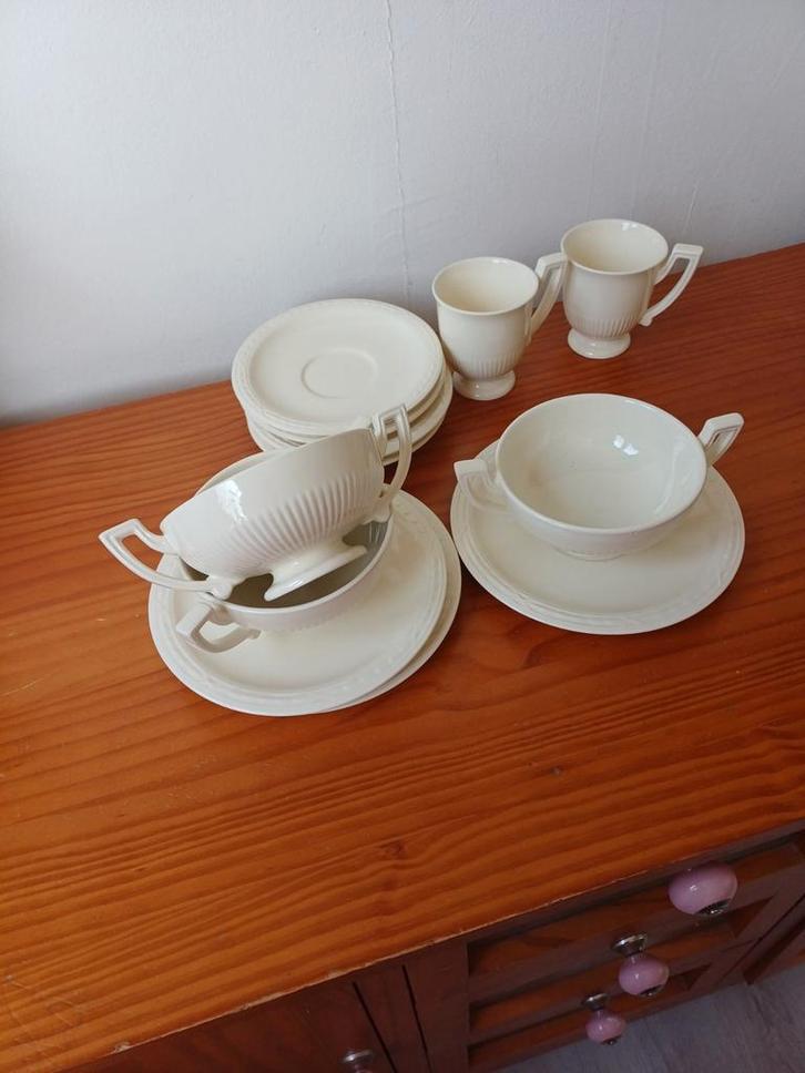 Recamier Servies - Kopjes en Schotels, Huis en Inrichting, Keuken | Servies, Zo goed als nieuw, Kop(pen) en/of Schotel(s), Overige stijlen