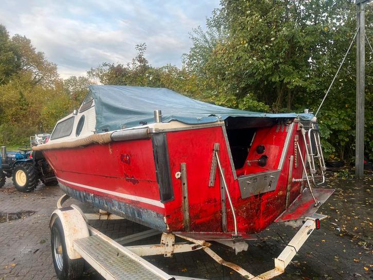 Inter 530, Watersport en Boten, Motorboten en Motorjachten, Gebruikt, Polyester, Tot 6 meter, Ophalen of Verzenden