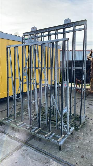 Glasbokken beschikbaar voor biedingen