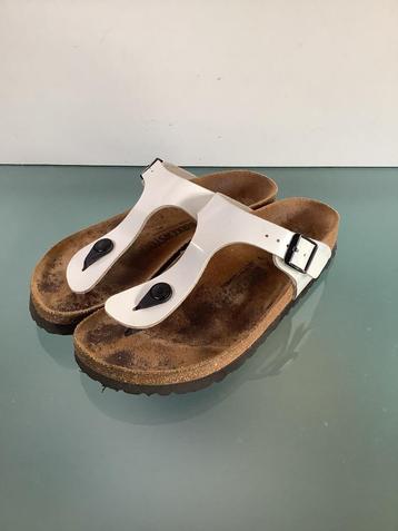 GRATIS VERZENDEN | BIRKENSTOCK Gizeh witte slippers 37 beschikbaar voor biedingen