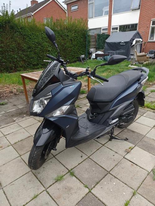 symjet 14 uit 2021  + windscherm + scooter hoes, Fietsen en Brommers, Scooters | SYM, Zo goed als nieuw, Overige modellen, Maximaal 45 km/u