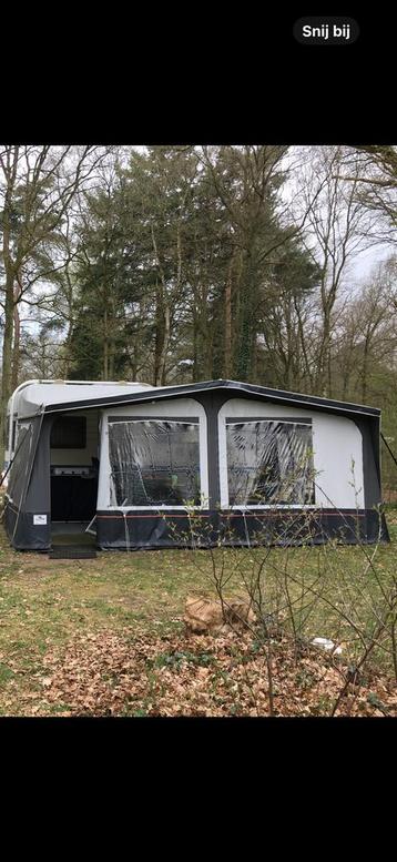 Te koop brand voortent maat 11 3m diep beschikbaar voor biedingen