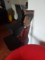 Houten Butler, Ophalen