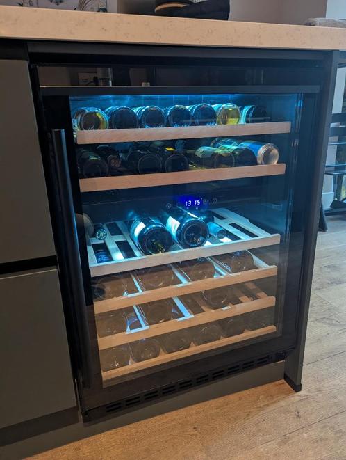 Wijnklimaatkast wijnkoelkast onderbouw, Witgoed en Apparatuur, Koelkasten en IJskasten, Zo goed als nieuw, Zonder vriesvak, 100 tot 150 liter
