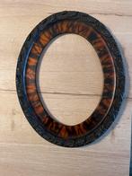 Ovale fotolijst met sierlijke rand, Ophalen of Verzenden, Gebruikt, Overige materialen, Minder dan 50 cm