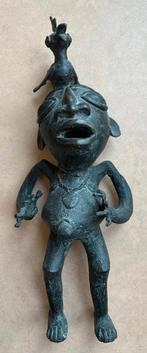 Zeer zwaar bronzen beeld, Kameroen / Nigeria, Ophalen of Verzenden