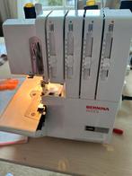 Bernina 800 DL overlockmachine, Hobby en Vrije tijd, Naaimachines en Toebehoren, Ophalen, Zo goed als nieuw, Naaimachine, Bernina