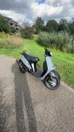 Kymco DJ 70cc zonder 123 ( ruilen mogelijk ), Ophalen, Zo goed als nieuw, Blok