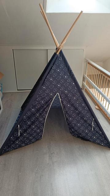 Speeltent / Tipi inklapbaar  beschikbaar voor biedingen